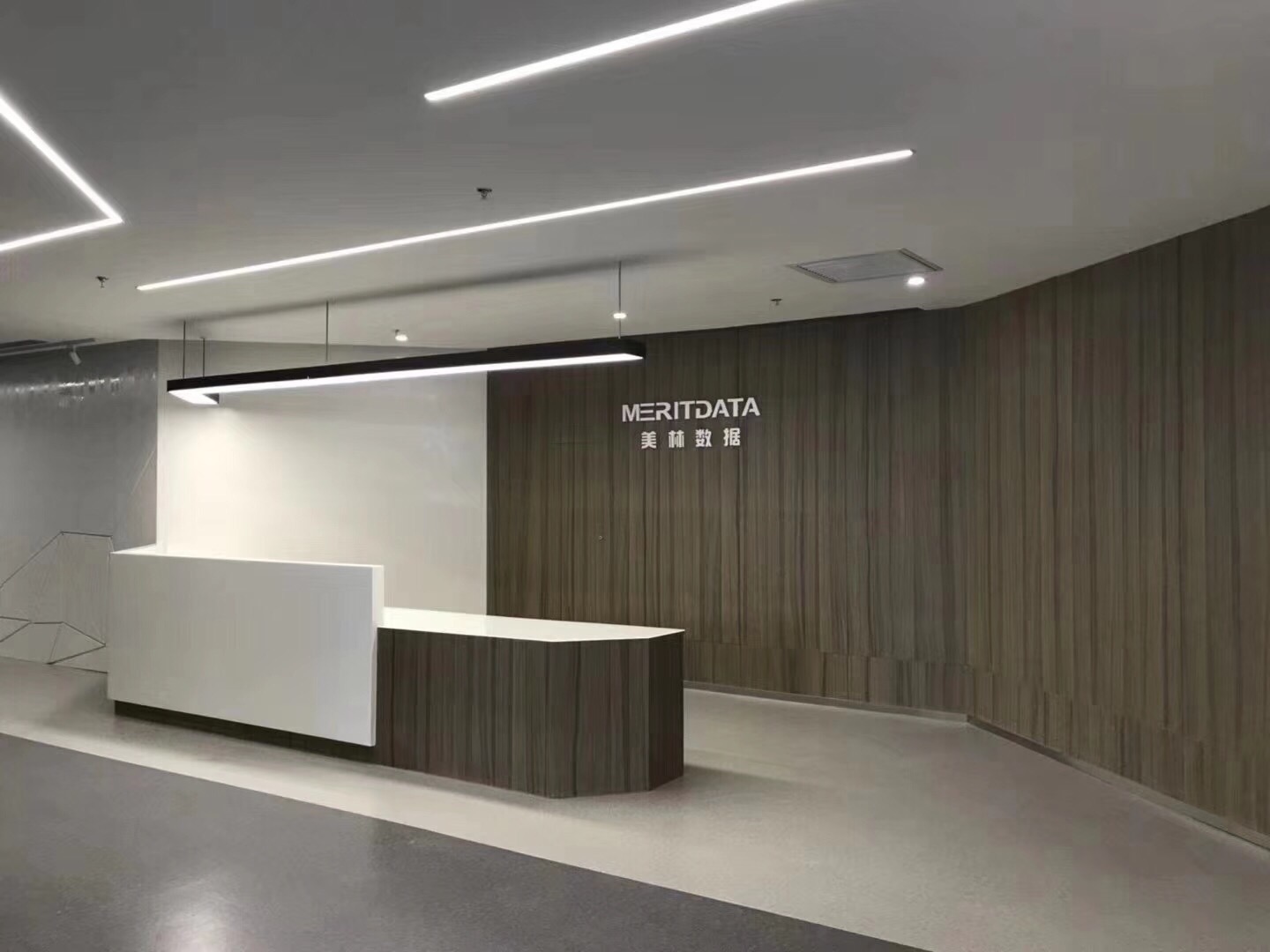 中國(guó)證券期貨雜志社：軍工國(guó)防企業(yè)都是他家客戶